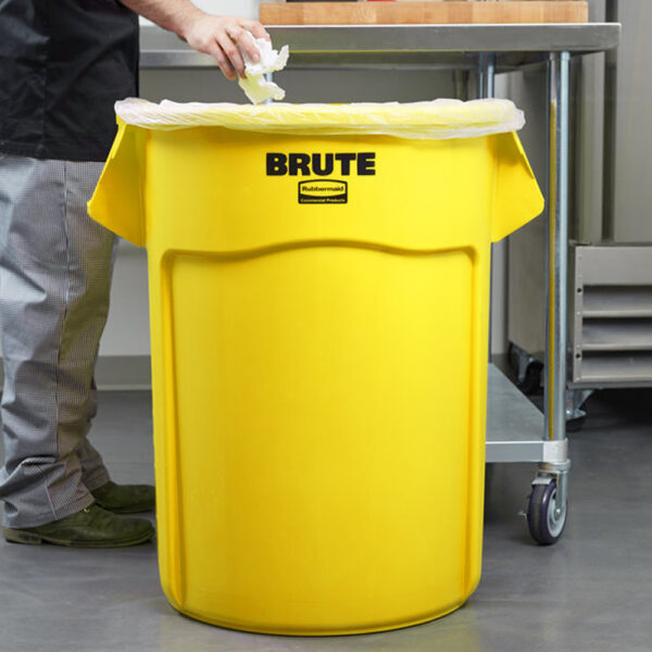 Collecteur-brute-rubbermaid-jaune