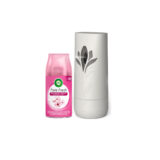 airwick- Life Scents